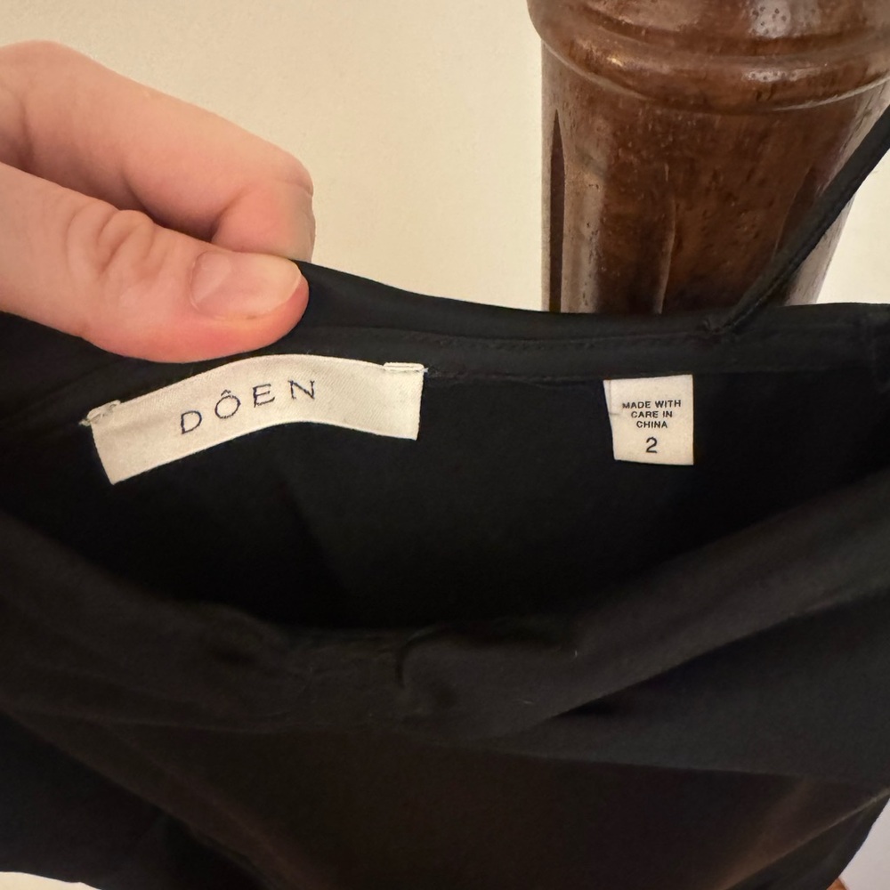 Doen Donetta Satin Black Bow Detail Evening Dress - Picture 4 of 5